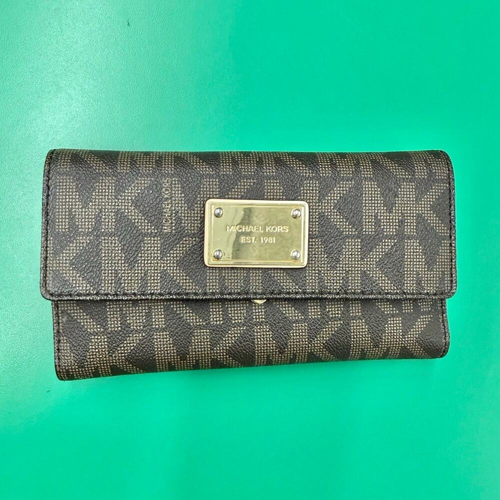 Michael Kors MK Logo Brown Gold Jet Set Travel Monogram Zip Around Wallet